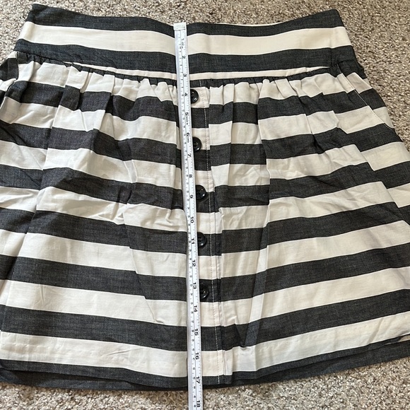 NWOT Charlotte Russe Flare skirt with Belt and Pockets - Picture 12 of 12